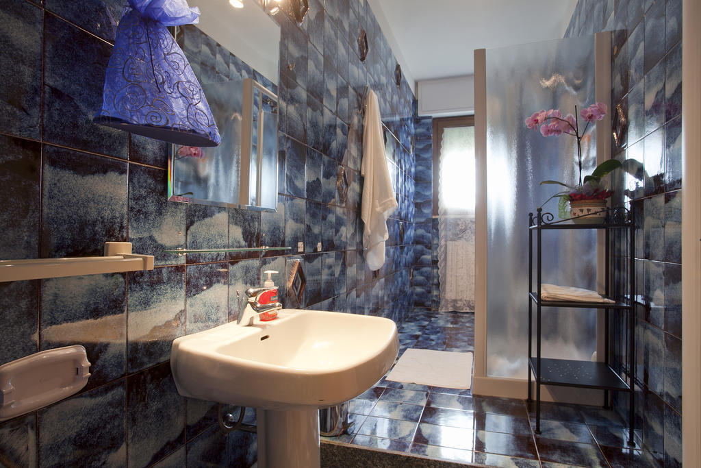 B&B Residenza Bianco Alle Grotte Di Castellana Castellana Grotte Δωμάτιο φωτογραφία