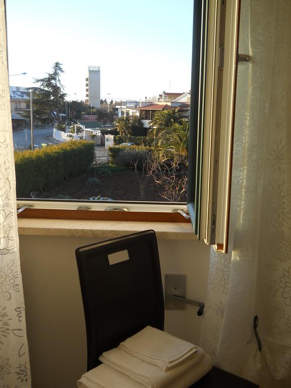 B&B Residenza Bianco Alle Grotte Di Castellana Castellana Grotte Δωμάτιο φωτογραφία